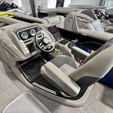 60 x 16 tri-toon passenger vessel