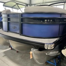 60 x 16 tri-toon passenger vessel