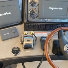 44 Sea Ray Sundancer