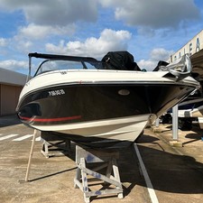 Bayliner VR6 BOWRIDER