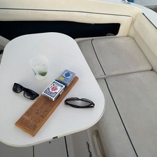 Sea ray 215 express cruiser