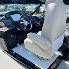 Premier Pontoons Solaris 250 RE