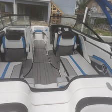 Yamaha 242X E-Series