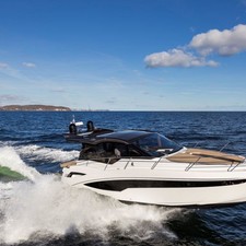 Galeon 425 HTS