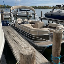 Sun Tracker SportFish 22 XP3