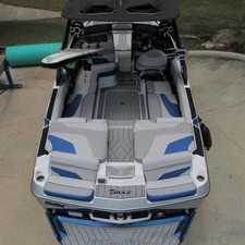 Malibu Wakesetter 24 MXZ