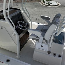 Ranger boats 2400 bay