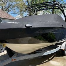 Yamaha 242 LIMITED S E-SERIES