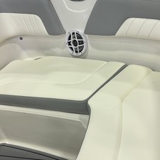 Chaparral 23ssi