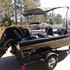 Tracker Pro Guide V-16 SC