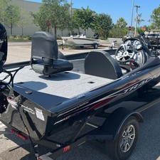 Tracker Pro Team 175 TXW