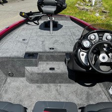 Tracker Pro Team 175 TXW