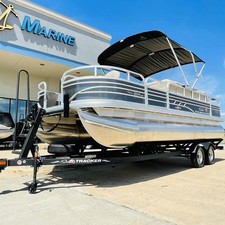 Sun Tracker Fishin Barge 20 DLX