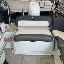 Crownline 280 CR
