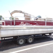 Sun Tracker Fishin Barge 20 DLX
