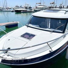 Beneteau Antares 8