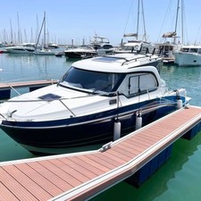 Beneteau Antares 8