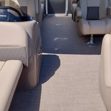 Sun Tracker Party Barge 22 DLX