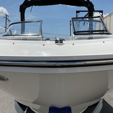 Bayliner VR6 BOWRIDER