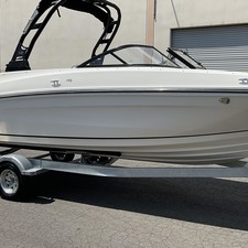 Bayliner VR6 BOWRIDER