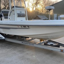 Ranger boats 2400 bay