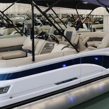 60 x 16 tri-toon passenger vessel