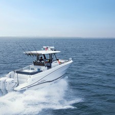 Jeanneau Cap Camarat 10.5 CC "NEW - ON DISPLAY MODEL 2023"