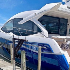 Sunseeker 2019 Yacht