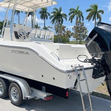 Cobia 217 center console