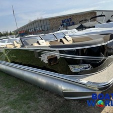 Tahoe LSZ Elite Cruise Windshield Tritoon Pontoon & Hond