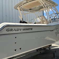 Grady-White Freedom 275