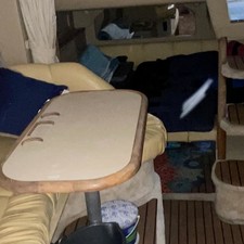 Sea Ray 330 Sundancer