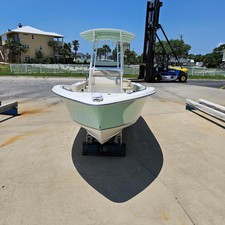 Nauticstar 2302 legacy
