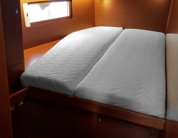 Beneteau Oceanis 51.1