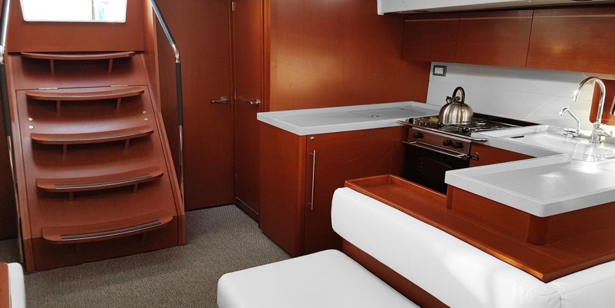 Beneteau Oceanis 51.1