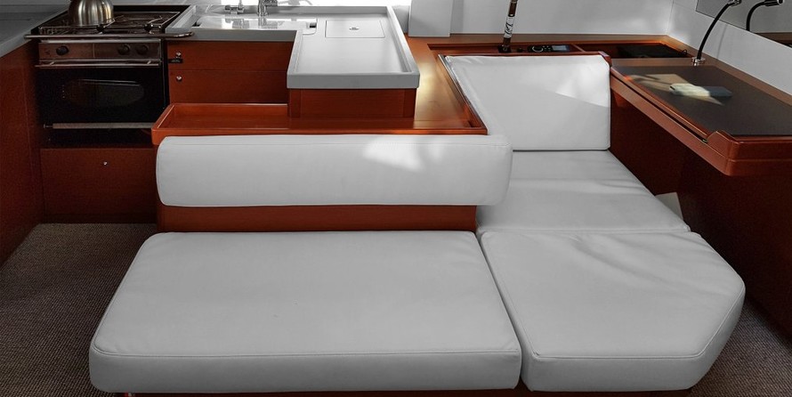 Beneteau Oceanis 51.1