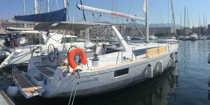 Beneteau Oceanis 48