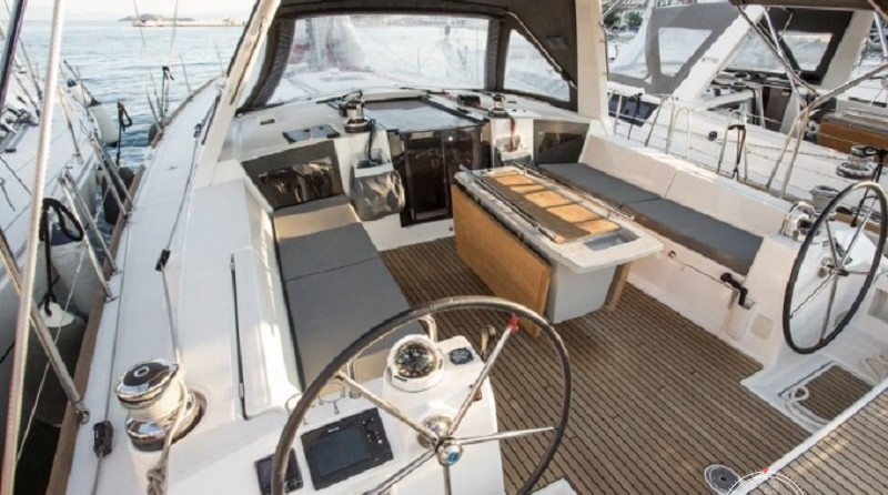 Beneteau Oceanis 48
