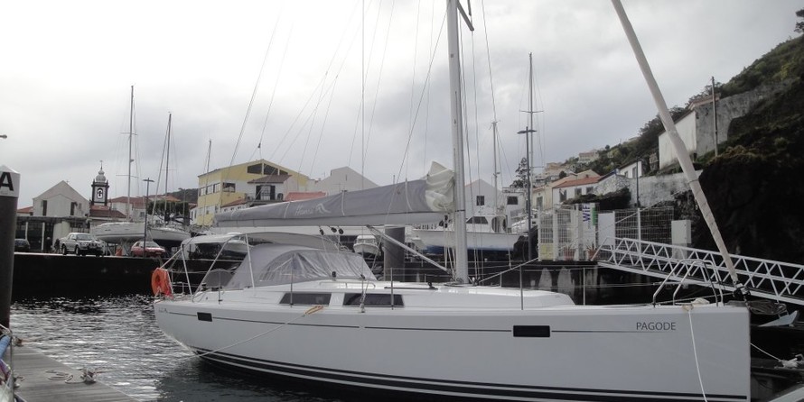 Hanse 385