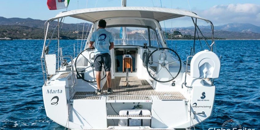 Beneteau Oceanis 38
