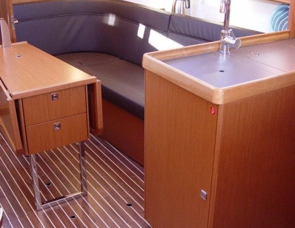 Bavaria CRUISER 34