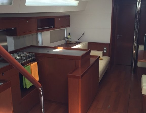 Beneteau Oceanis 55