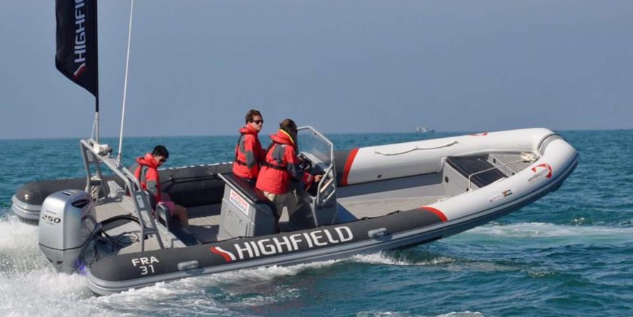 Highfield 760 patrol