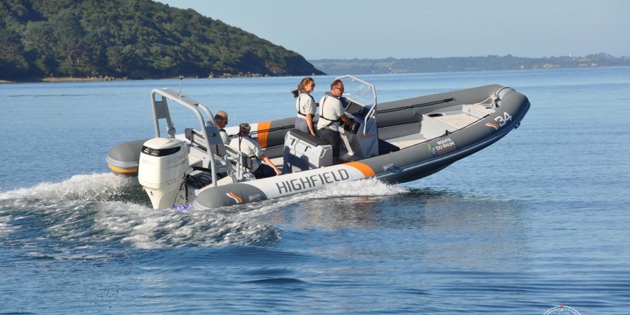 Highfield 760 patrol