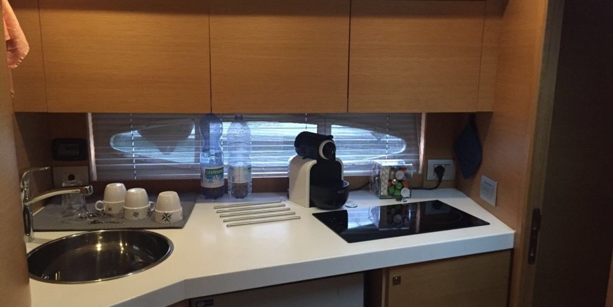 Blu martin 58 feet open