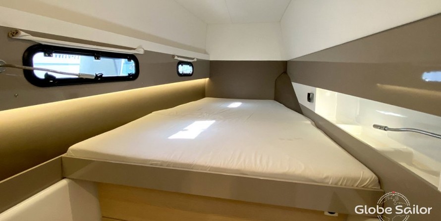 Bali catamarans 4.0 lounge