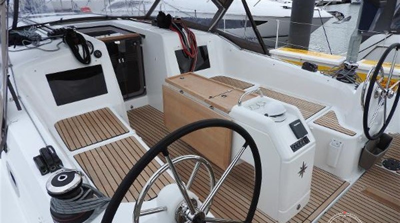 Jeanneau Sun Odyssey 410