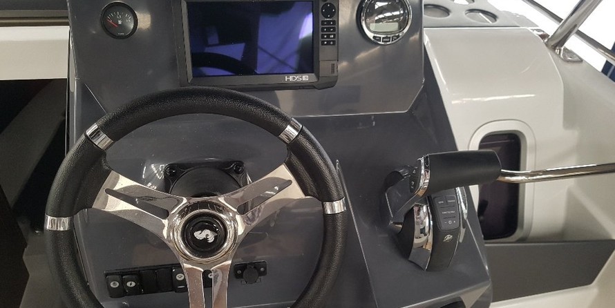 Beneteau Flyer 7.7 SUNdeck