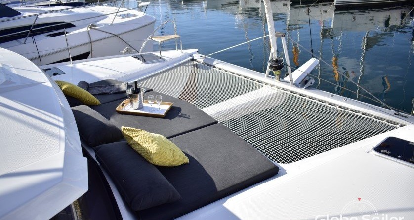 Fountaine Pajot Lucia 40