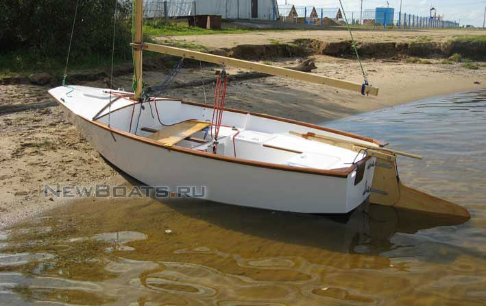 Швертбот ЧиЖ-2. Набор для постройки.